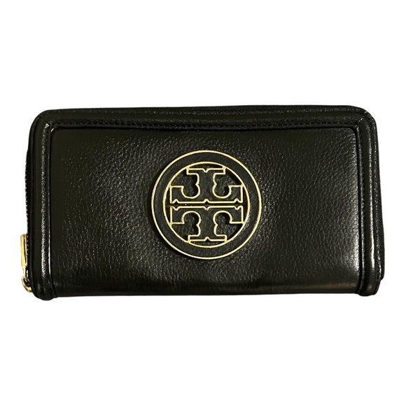 Tory Burch Amanda Zip Around Continental Wallet - Picture 1 of 6